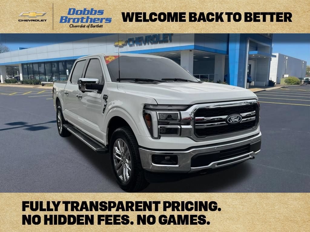 2025 Ford F-150 LARIAT in White — front three-quarter view