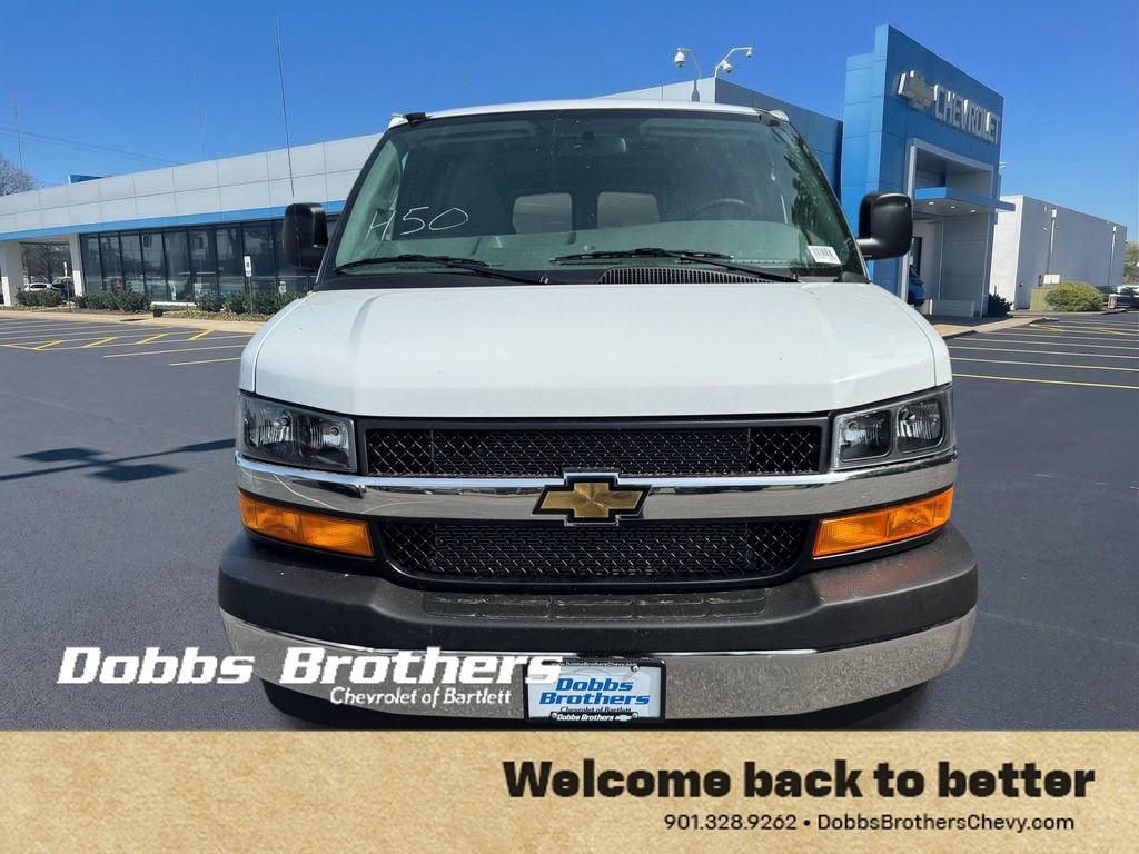2026 Chevrolet Express Cargo — side profile view