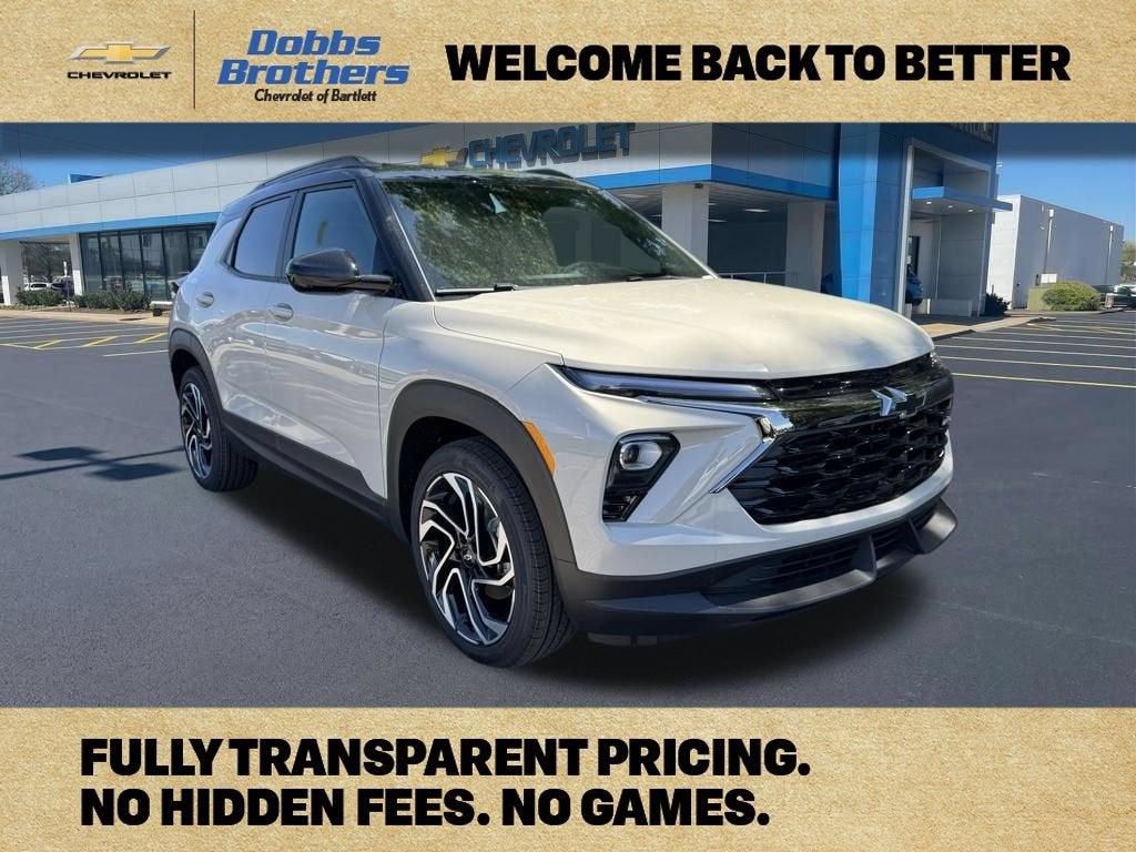 2026 Chevrolet Trailblazer RS in White Sands — front three-quarter view